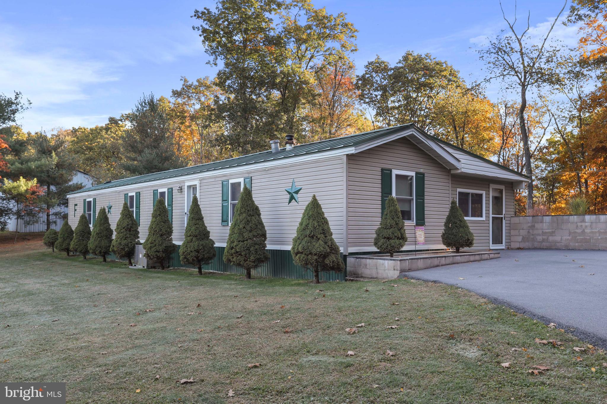 13233 Woodmont Road Hancock, MD 21750 - Photo 3 of 60 Gallery Image 3