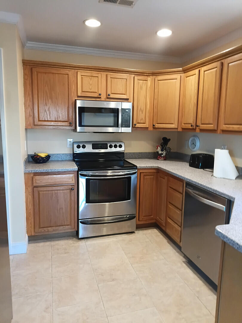 1476 Blue Heron Point Manning, SC 29102 - Photo 3 of 12 1476BlueHeronPoint_62246_3