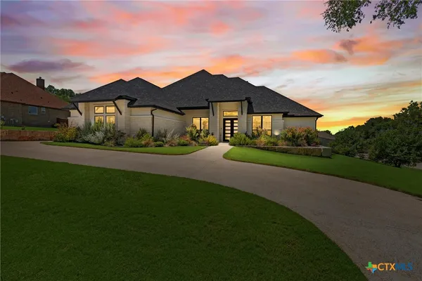$615,000 | 1606 Alta Vista Loop, Temple, TX 76502