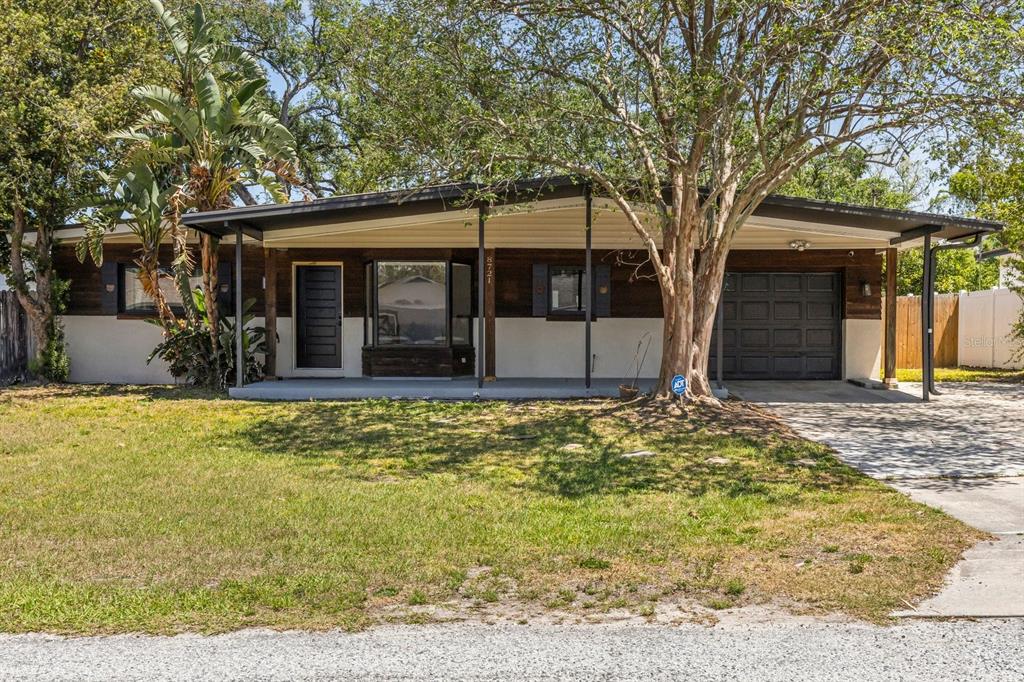 8721 North Whittier St  