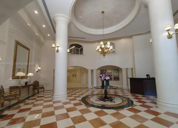 $2,500 | 20000 East Country Club Drive, Unit 201, Aventura, FL 33180