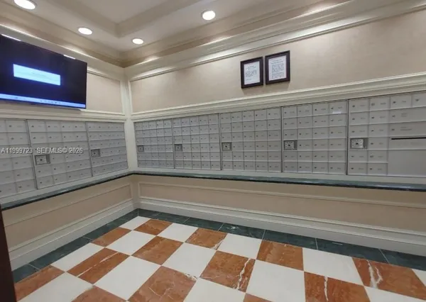 $2,500 | 20000 East Country Club Drive, Unit 201, Aventura, FL 33180