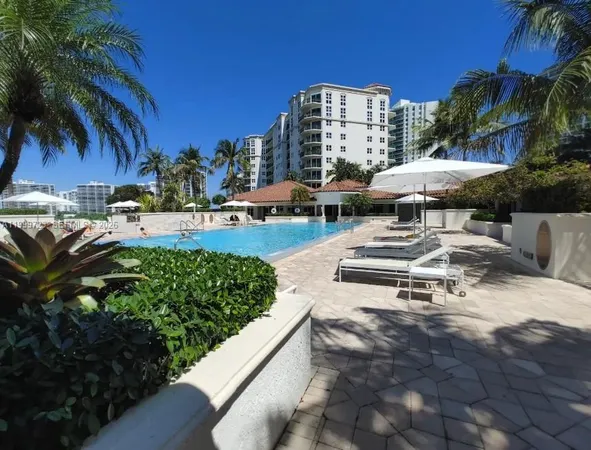 $2,500 | 20000 East Country Club Drive, Unit 201, Aventura, FL 33180
