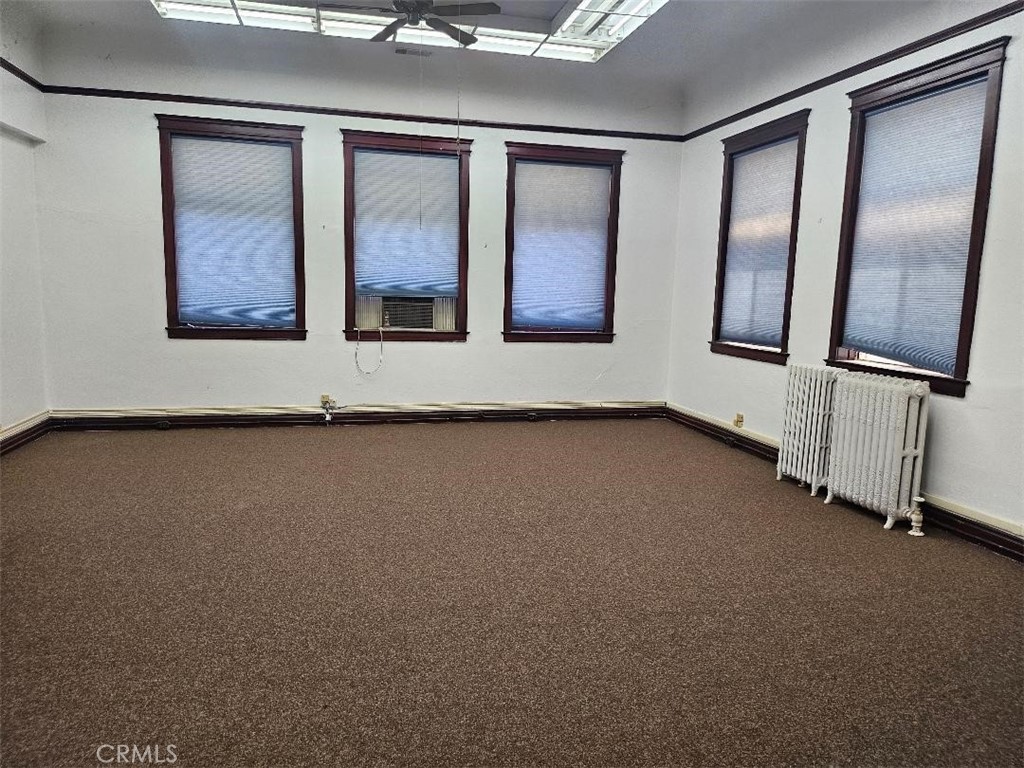 618 4th Street Corning, CA 96021 - Photo 30 of 36 an empty room with windows