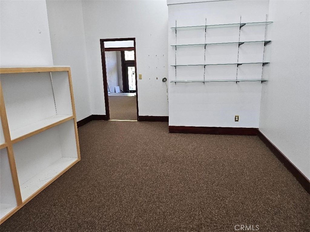 618 4th Street Corning, CA 96021 - Photo 35 of 36 an empty room with closet