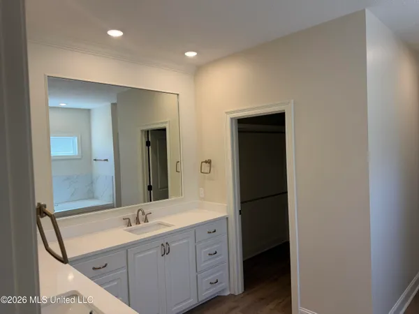 $395,000 | 107 Colebrooke Cove, Florence, MS 39073