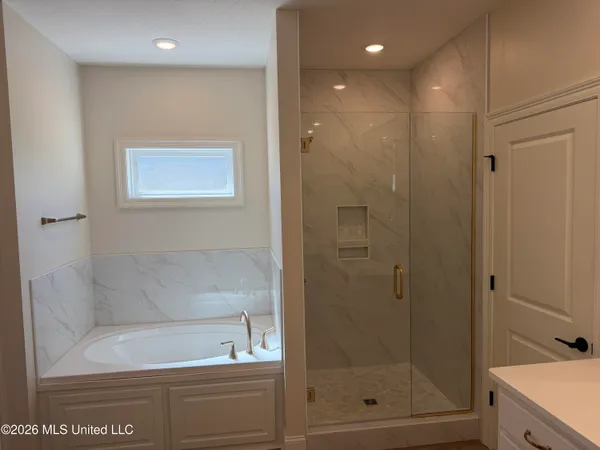 $395,000 | 107 Colebrooke Cove, Florence, MS 39073