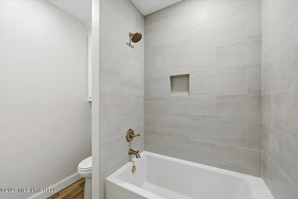 $395,000 | 107 Colebrooke Cove, Florence, MS 39073