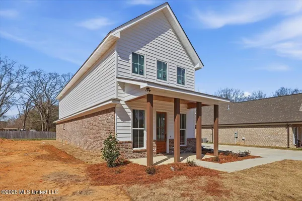 $395,000 | 107 Colebrooke Cove, Florence, MS 39073