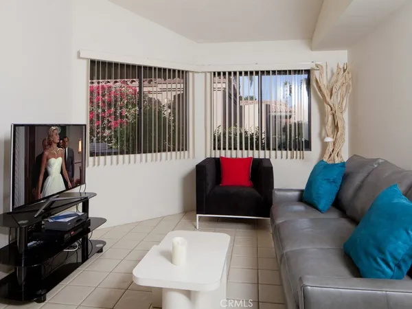 $6,700 | 38613 Wisteria Drive, Palm Desert, CA 92211