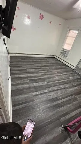 $189,900 | 211 Forest Avenue, Amsterdam, NY 12010