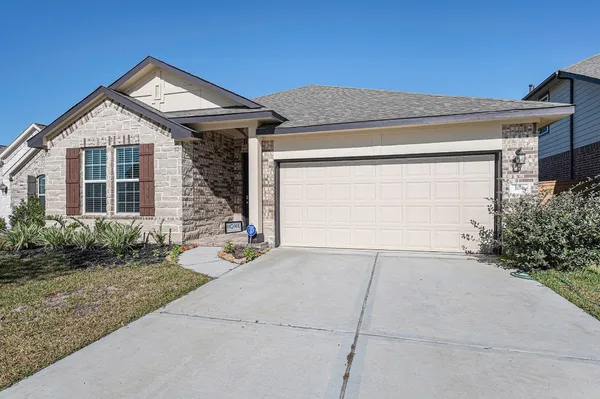 $2,500 | 104 Sea Glass Cove, Katy, TX 77493