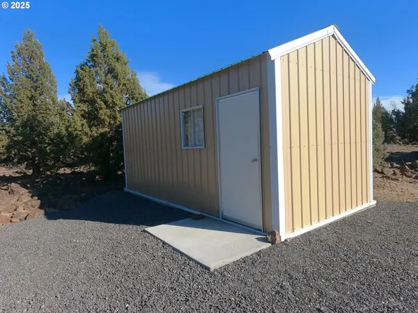 $449,500 | 5300 Southwest Brandy Lane, Culver, OR 97734