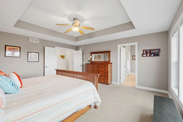 $800,000 | 10818 Glenview Place, Champlin, MN 55316