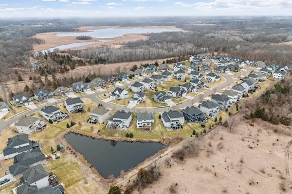 $800,000 | 10818 Glenview Place, Champlin, MN 55316