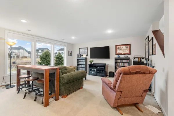 $800,000 | 10818 Glenview Place, Champlin, MN 55316