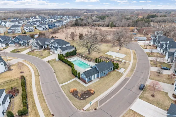 $800,000 | 10818 Glenview Place, Champlin, MN 55316