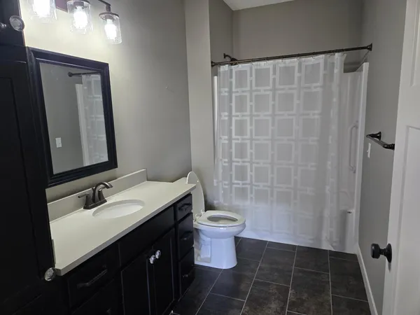$2,200 | 625 North 3rd Street, Cannon Falls, MN 55009