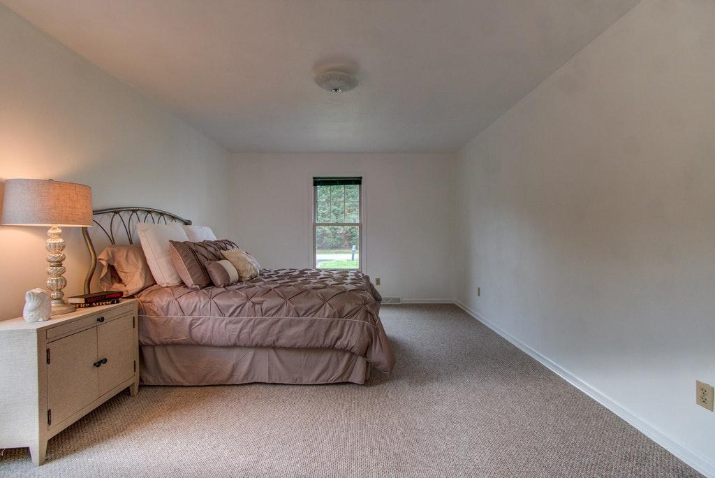 7826 Barrens Road Roanoke, VA 24019 - Photo 16 of 30 13
