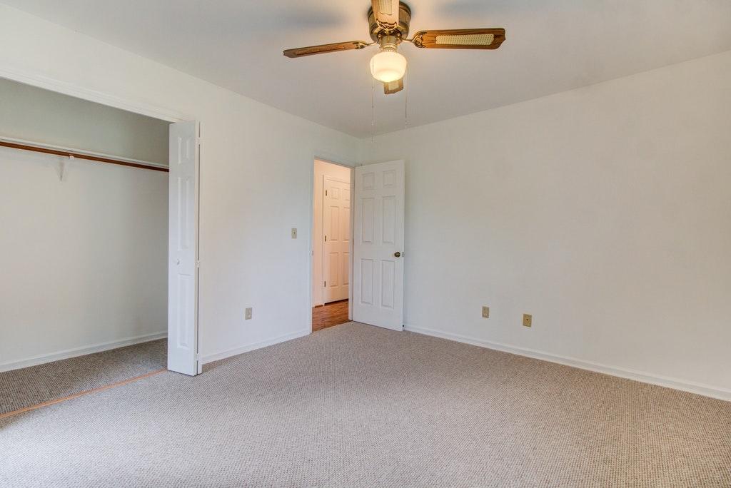 7826 Barrens Road Roanoke, VA 24019 - Photo 18 of 30 15