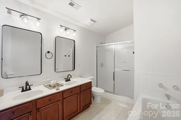 $2,000 | 17122 Red Feather Drive, Charlotte, NC 28277