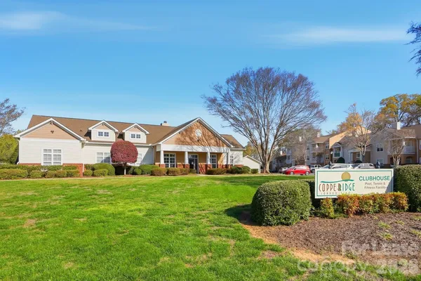 $2,000 | 17122 Red Feather Drive, Charlotte, NC 28277