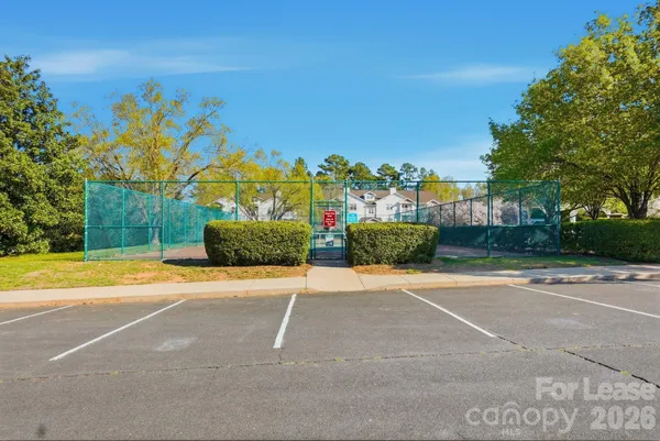 $2,000 | 17122 Red Feather Drive, Charlotte, NC 28277