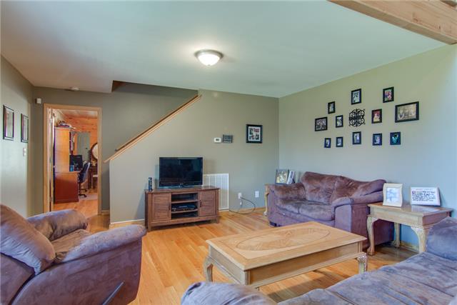8813 West Sheepneck Road Mount Pleasant, TN 38474 - Photo 6 of 19 LIVING ROOM WILL BE THE "FUN CENTER" FOR FAMILY AND FRIENDS