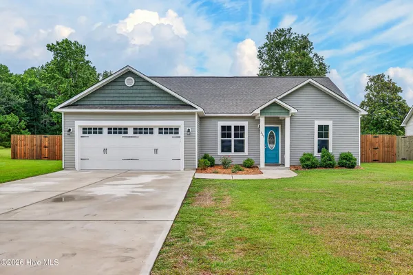 $325,000 | 229 Clay Hill Road, Sneads Ferry, NC 28460