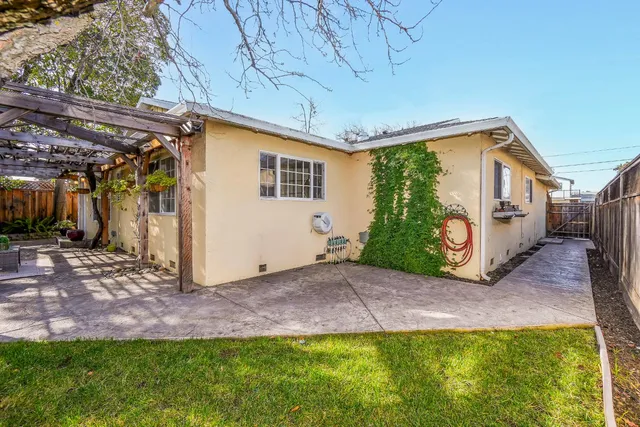 $1,049,000 | 1169 Apache Street, Livermore, CA 94551