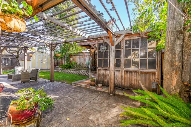 $1,049,000 | 1169 Apache Street, Livermore, CA 94551