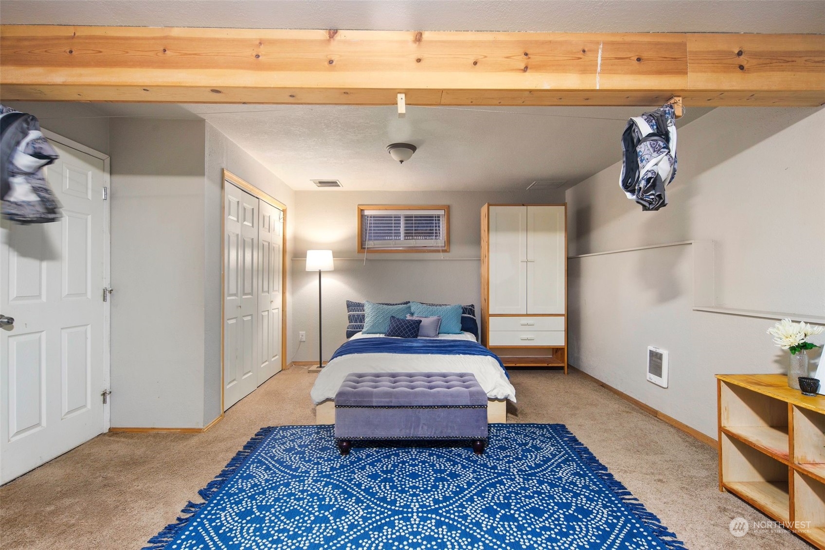 14322 Three Lakes Road Snohomish, WA 98290 - Photo 18 of 36 a very nice looking room with a rug