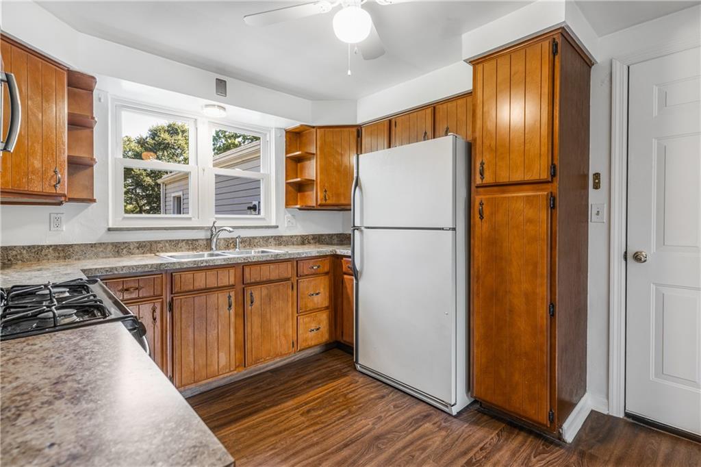 414 Patsy Drive Gibsonia, PA 15044 - Photo 10 of 25 Gallery Image 10