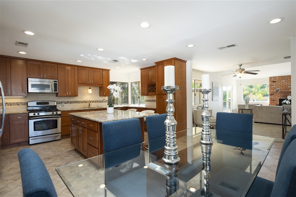 16511 Dartolo Road Ramona, CA 92065 - Photo 8 of 25 Gallery Image 8