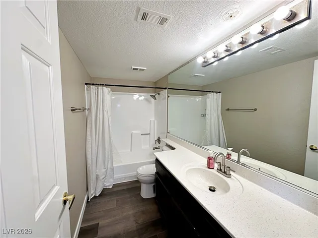 $1,550 | 2968 Juniper Hills Boulevard, Unit 101, Las Vegas, NV 89142