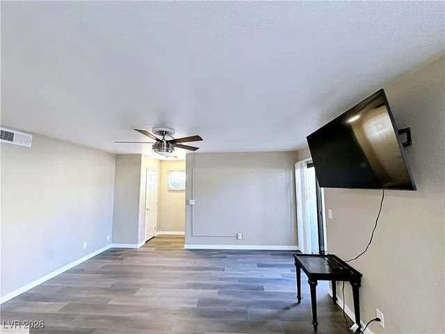 $1,550 | 2968 Juniper Hills Boulevard, Unit 101, Las Vegas, NV 89142