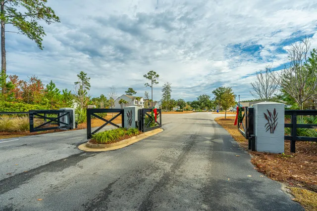 $815,000 | 5073 Lady Bird Alley, Johns Island, SC 29455