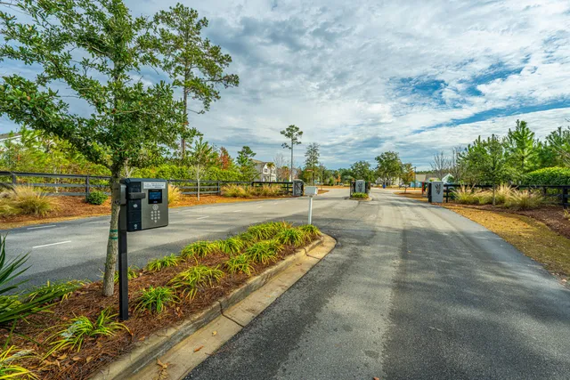 $815,000 | 5073 Lady Bird Alley, Johns Island, SC 29455