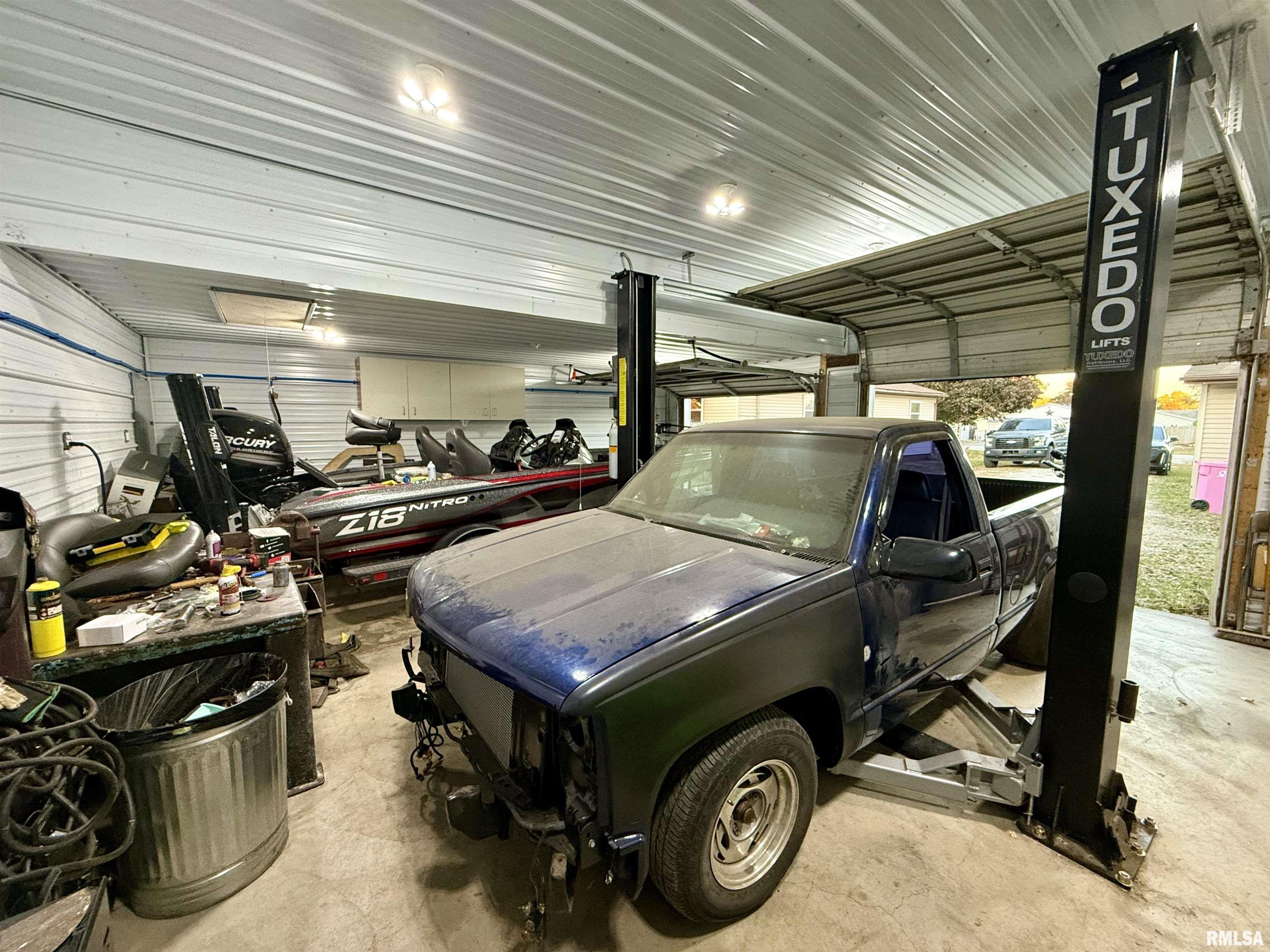 805 3rd Street Colona, IL 61241 - Photo 4 of 28 Gallery Image 4