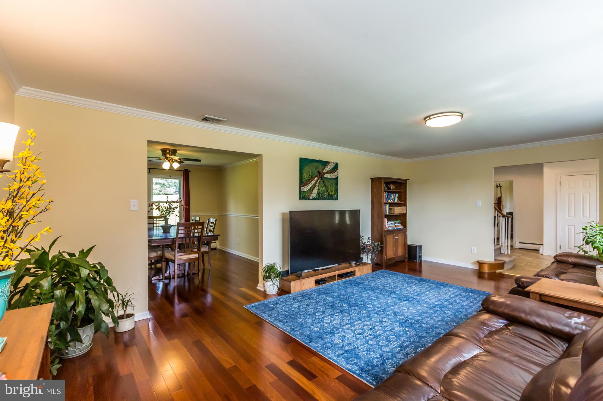 19 Moores Road Malvern, PA 19355 - Photo 22 of 50 Living room