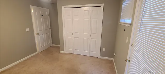 $2,400 | 106 Crystal Hill Lane, Unit 106, Poughkeepsie, NY 12603