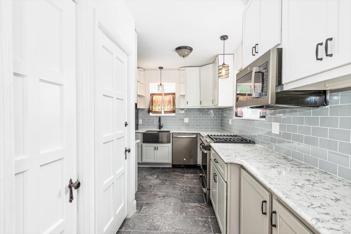 6616 Heege Road St. Louis, MO 63123 - Photo 13 of 86 Gallery Image 13