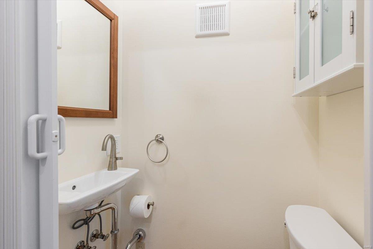 6616 Heege Road St. Louis, MO 63123 - Photo 32 of 86 Gallery Image 32