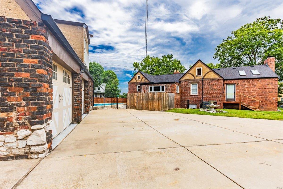 6616 Heege Road St. Louis, MO 63123 - Photo 73 of 86 Gallery Image 73