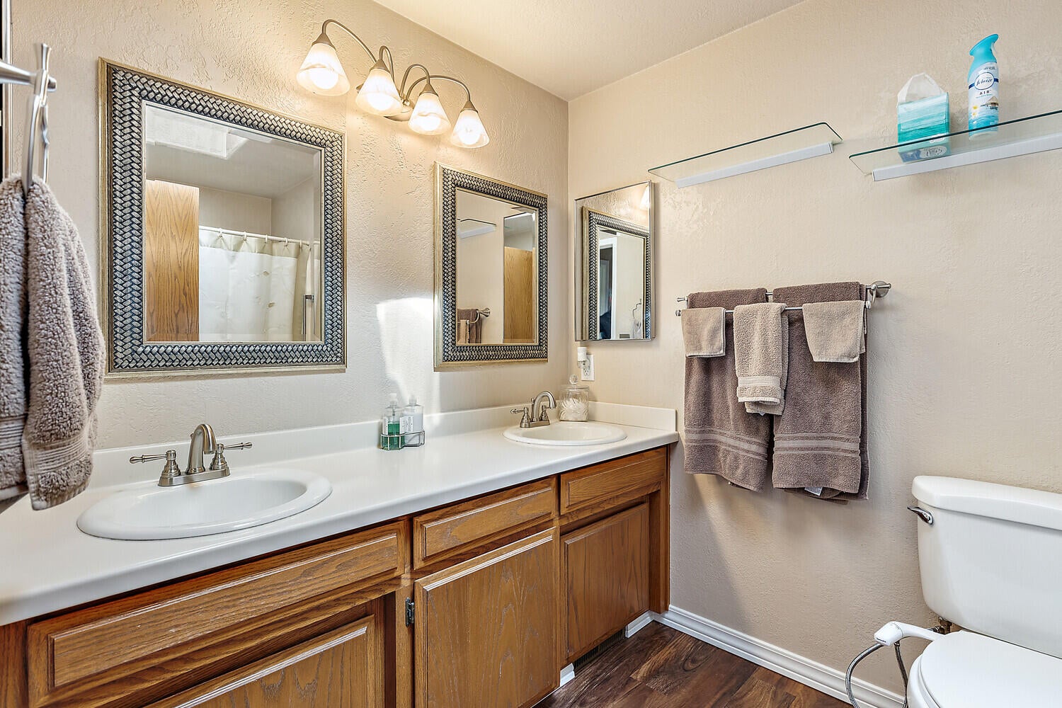 177 Justin Court Central Point, OR 97502 - Photo 17 of 44 21_JC_21_mls