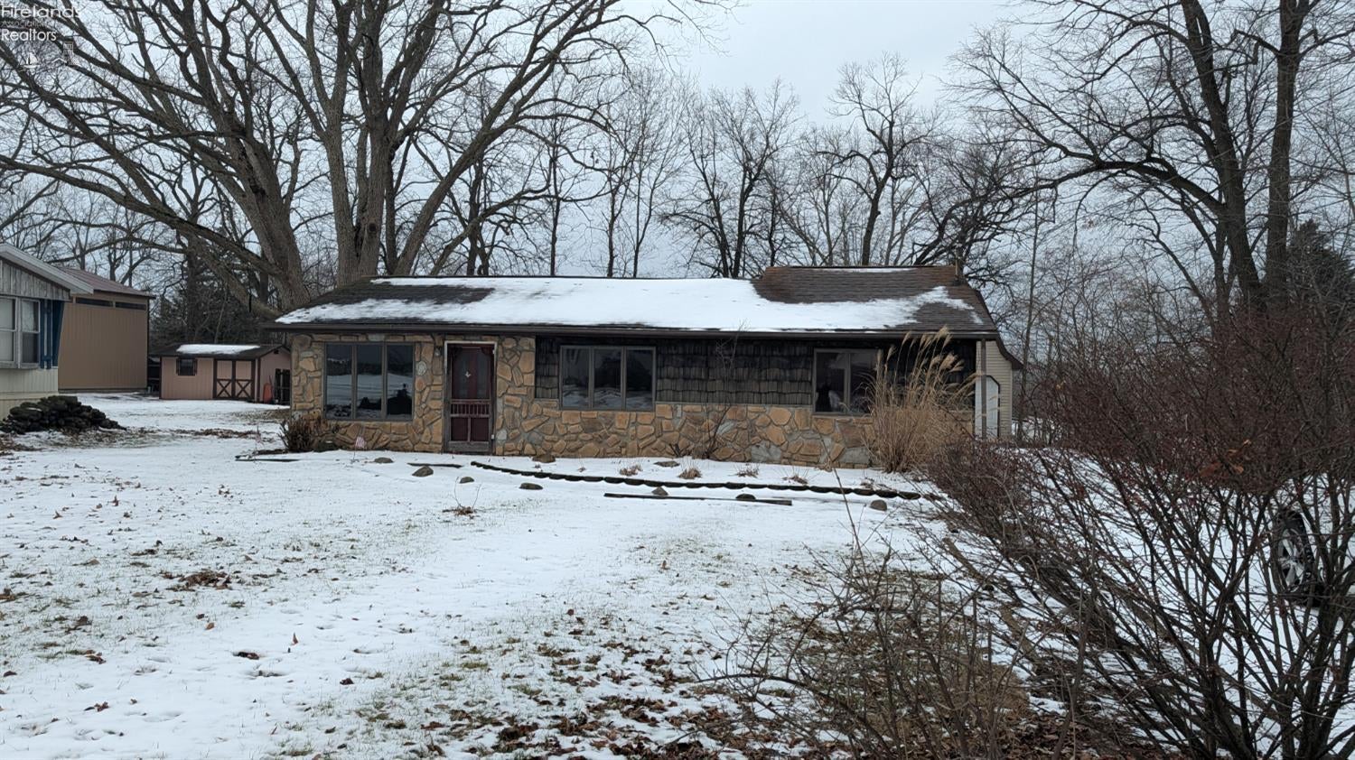 106 Hidden Beach Road Lakeside Marblehead, OH 43440 - Photo 2 of 21 Gallery Image 2