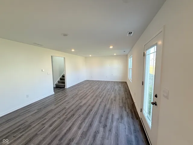 $294,900 | 11297 North Greenthread Drive, Monrovia, IN 46157