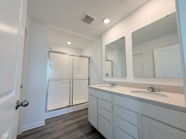 $294,900 | 11297 North Greenthread Drive, Monrovia, IN 46157