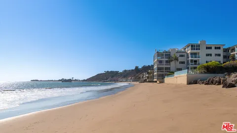$4,250,000 | 22548 Pacific Coast Highway, Unit 410, Malibu, CA 90265