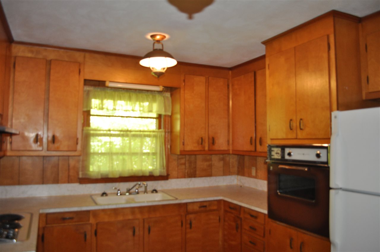 308 Rodgers Street Gaffney, SC 29341 - Photo 8 of 19 Gallery Image 8